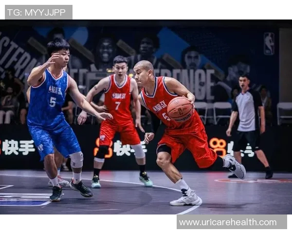 西安篮球队的奋斗与荣耀:一段不平凡的突破之旅 西安篮球队的奋斗与荣耀:一段不平凡的突破之旅