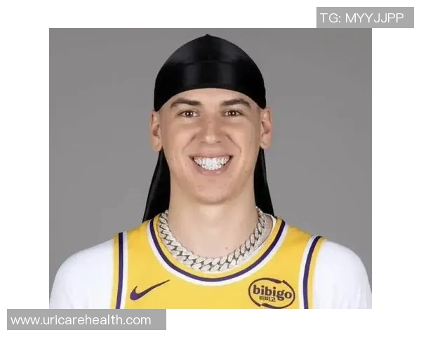 湖人今夏引援效果拉满！斯玛特+艾顿最佳拼图，拉拉维亚稳第六人